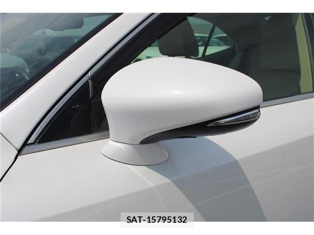 Lexus IS 2013-10 8562425-21
