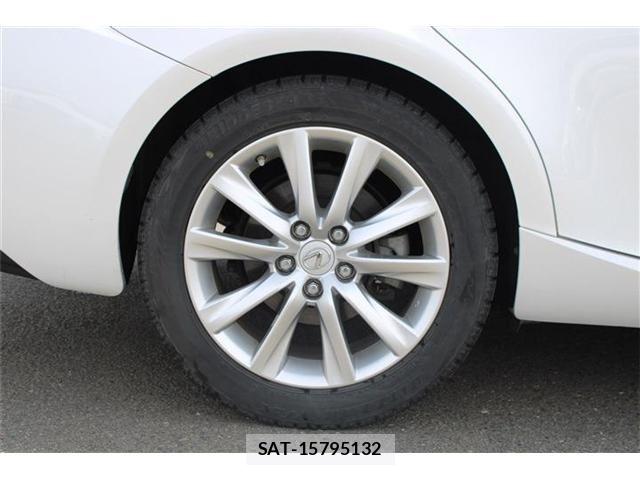 Lexus IS 2013-10 8562425-23