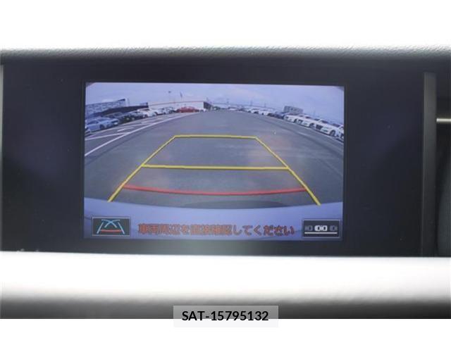 Lexus IS 2013-10 8562425-3