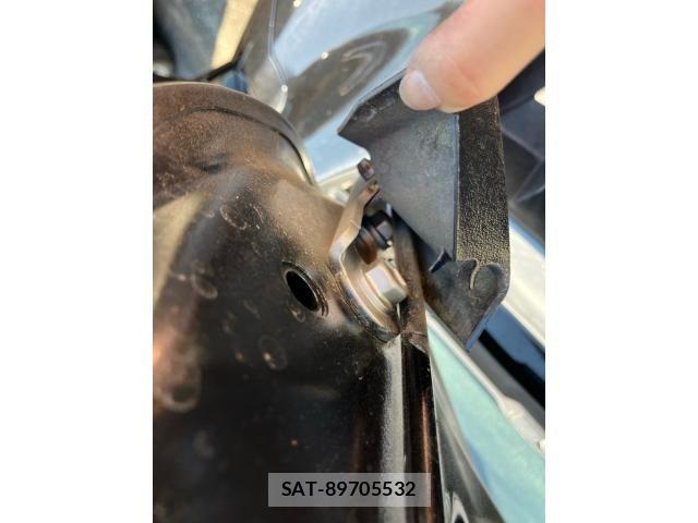 Lexus IS 2006-10 8562424-17