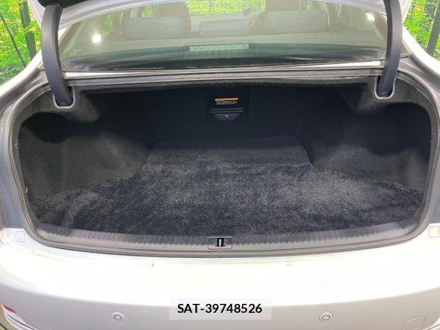 Lexus IS 2007-11 8627464-10