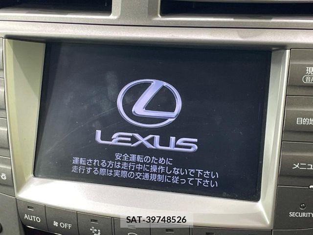 Lexus IS 2007-11 8627464-2