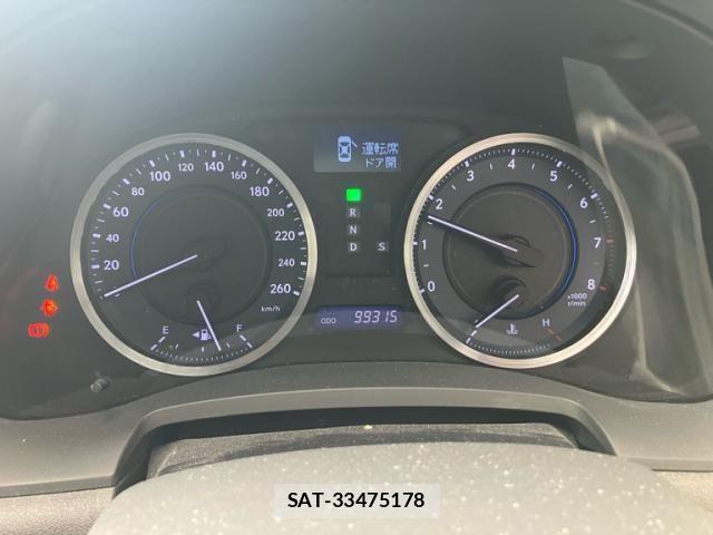 Lexus IS 2011-11 8743395-17