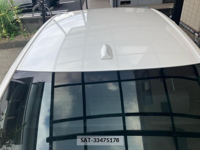 Lexus IS 2011-11 8743395-5