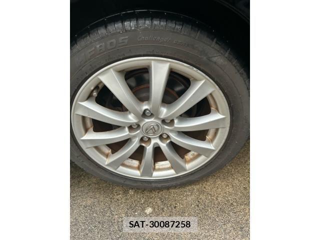 Lexus IS 2008-02 8743399-5