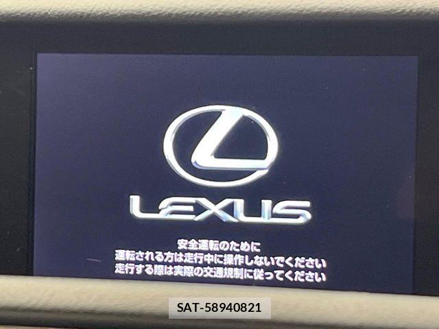 Lexus IS 2013-05 8743394-4