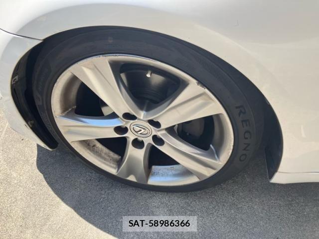 Lexus IS 2011-07 8780845-9