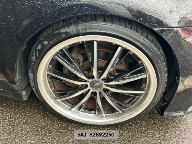 Lexus IS 2006-01 8829940-9