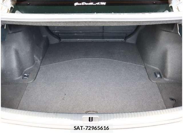 Lexus IS 2014-07 8880489-7
