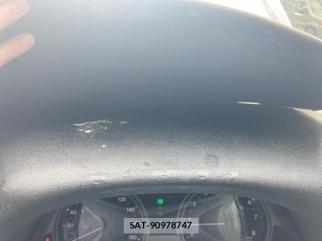 Lexus IS 2006-04 8883841-7