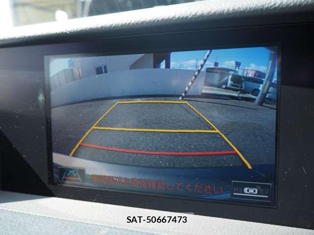 Lexus IS 2013-06 7328013-12