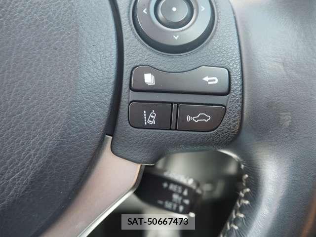 Lexus IS 2013-06 7328013-14