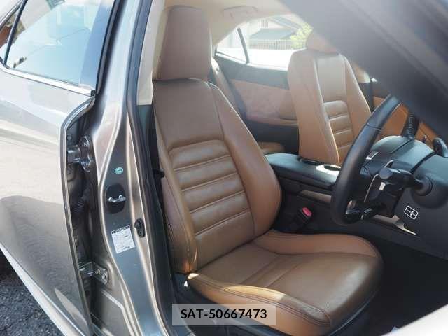 Lexus IS 2013-06 7328013-7