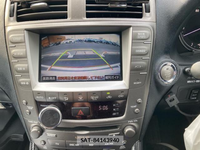 Lexus IS 2005-11 7617637-18