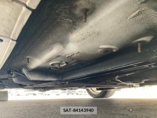 Lexus IS 2005-11 7617637-21