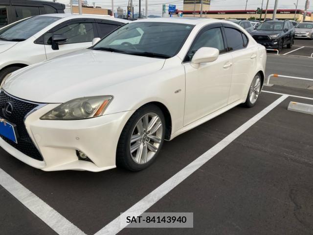 Lexus IS 2005-11 7617637-2