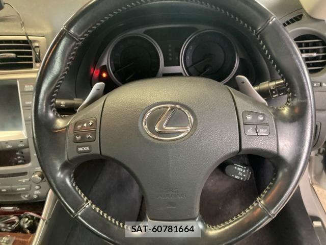 Lexus IS 2008-04 7617636-19