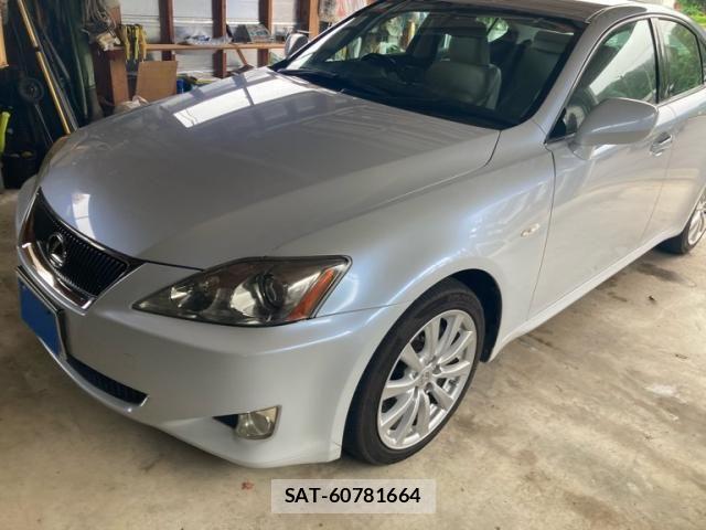 Lexus IS 2008-04 7617636-2
