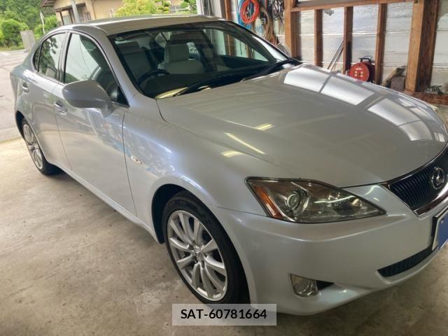 Lexus IS 2008-04 7617636-3