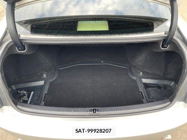 Lexus IS 2007-01 7725042-9