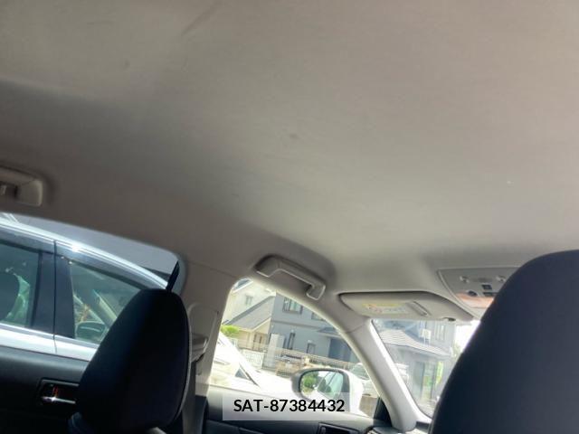 Lexus IS 2013-11 8366712-10