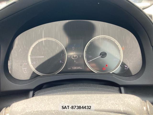 Lexus IS 2013-11 8366712-17
