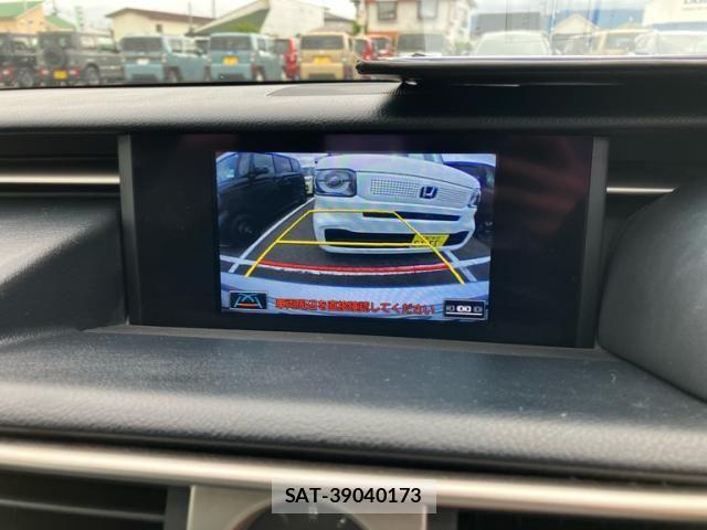Lexus IS 2013-11 8780847-27