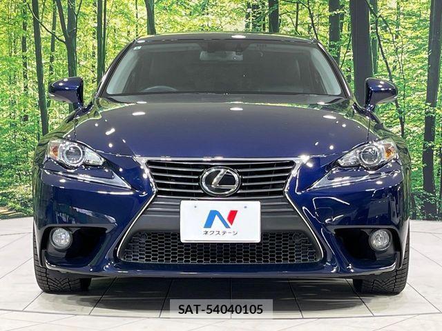 Lexus IS 2013-06 8796460-14