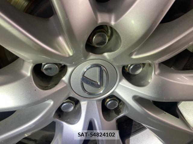 Lexus IS 2014-07 8880493-14