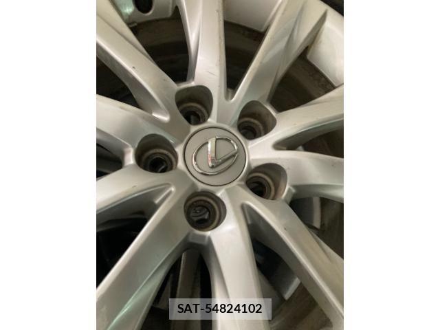 Lexus IS 2014-07 8880493-17