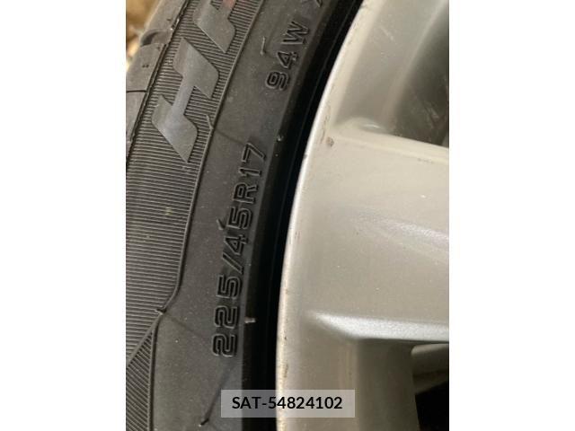 Lexus IS 2014-07 8880493-18