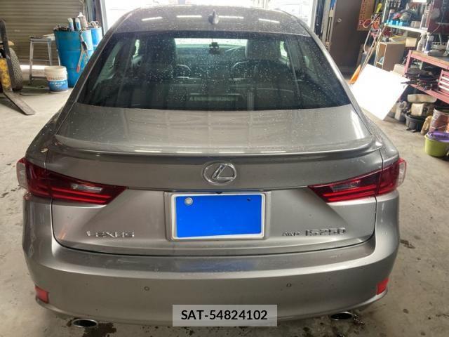 Lexus IS 2014-07 8880493-5