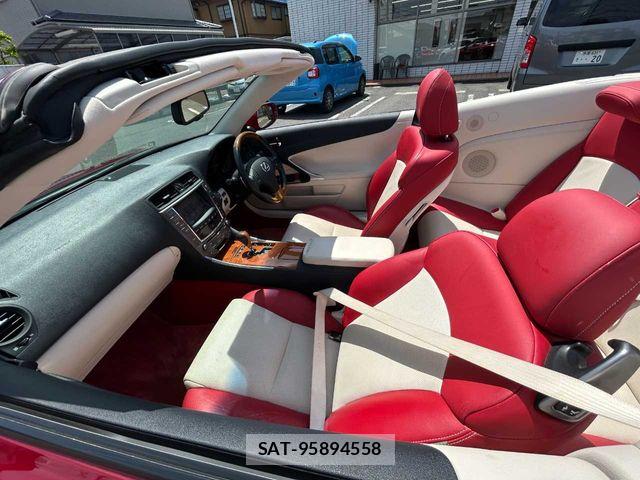 Lexus IS 2009-09 6672259-14