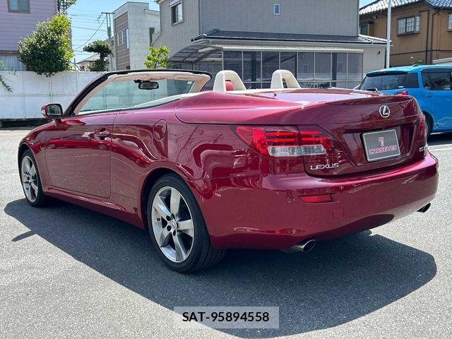 Lexus IS 2009-09 6672259-22