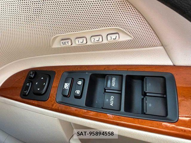 Lexus IS 2009-09 6672259-7