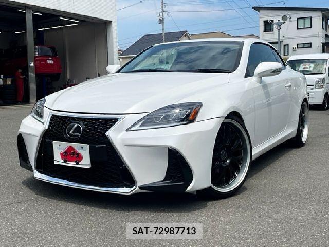 Lexus IS 2011-09 7059234-0