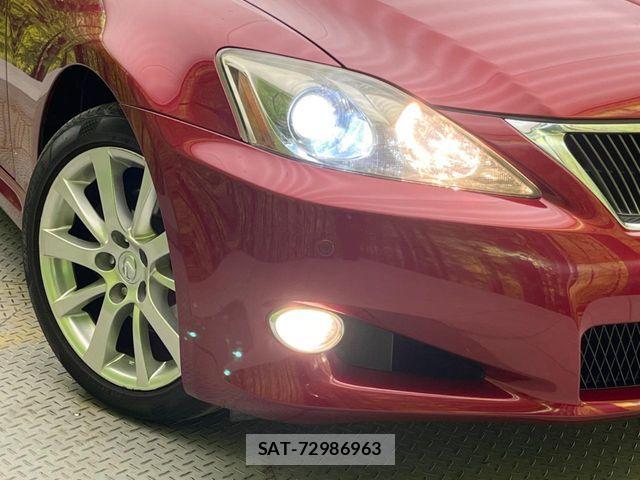 Lexus IS 2009-10 7251313-11