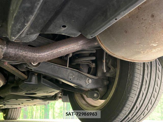 Lexus IS 2009-10 7251313-19