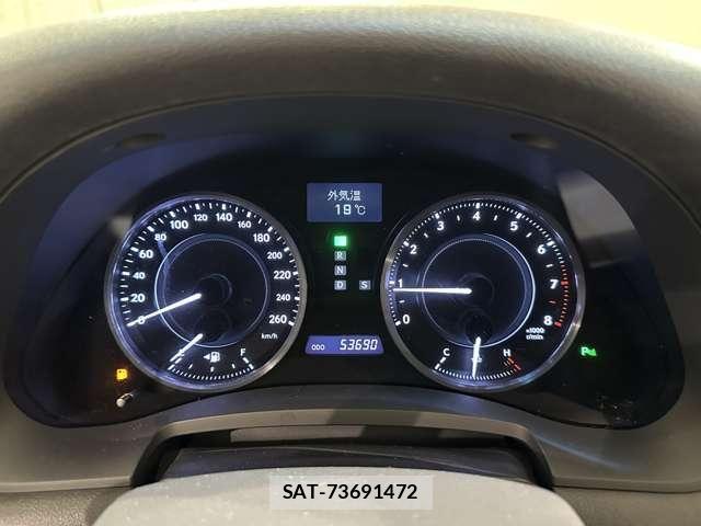 Lexus IS 2011-09 7455381-13