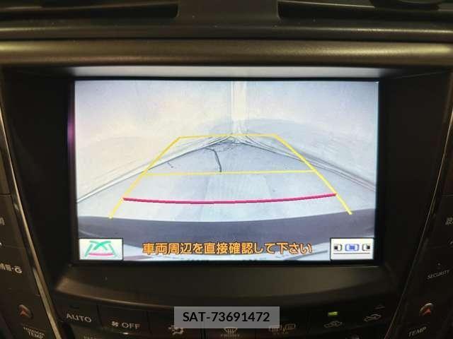 Lexus IS 2011-09 7455381-26