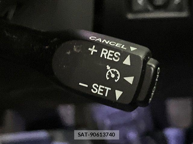 Lexus IS 2009-07 7786460-4