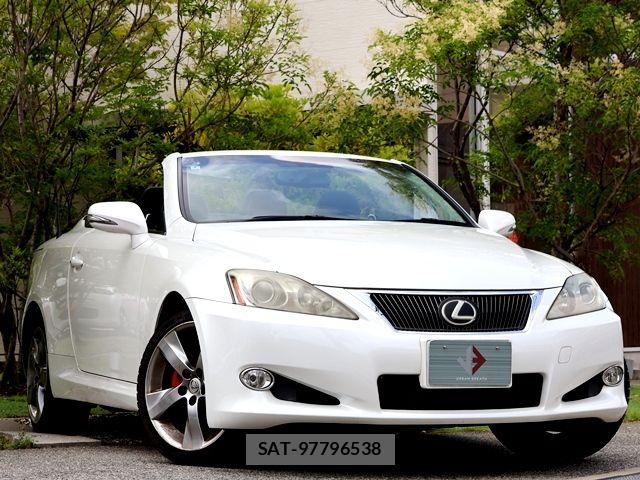 Lexus IS 2010-02 7877335-0