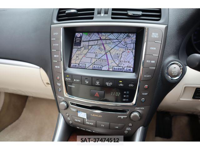 Lexus IS 2011-10 7902847-13