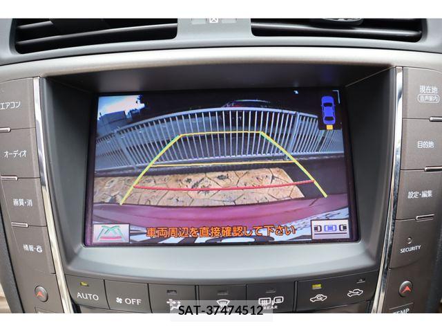 Lexus IS 2011-10 7902847-14