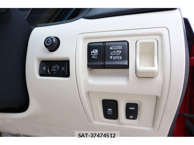 Lexus IS 2011-10 7902847-19