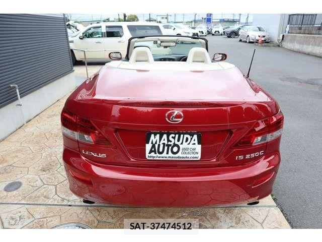 Lexus IS 2011-10 7902847-5
