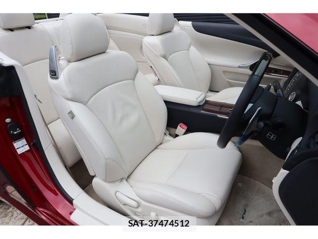 Lexus IS 2011-10 7902847-8