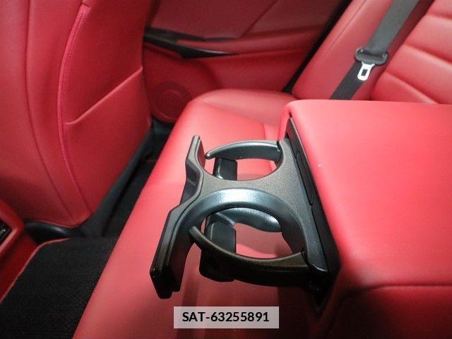 Lexus IS 2021-05 2962849-9