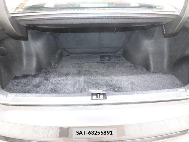 Lexus IS 2021-05 2962849-10