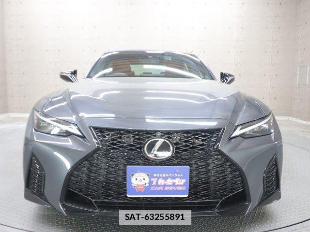Lexus IS 2021-05 2962849-25